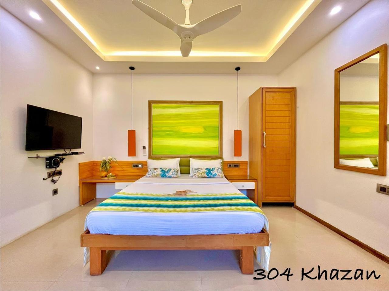Beach Paradise Miramar Goa Panadzsi Kültér fotó